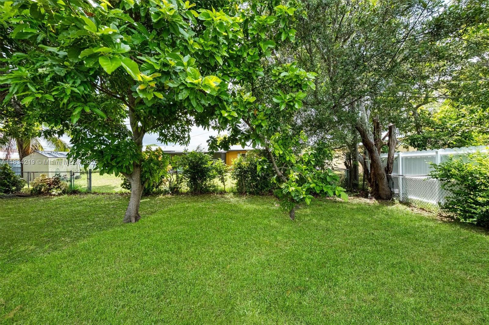 WINDWARD ESTATES SEC 1 - Residential