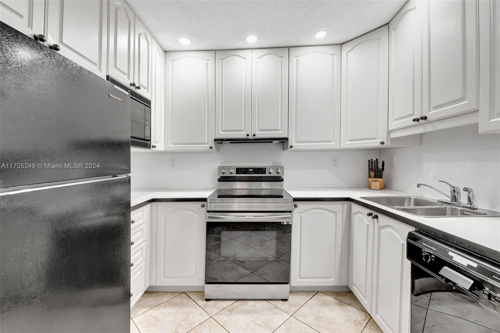 POMPANO PLACE CONDO - Residential