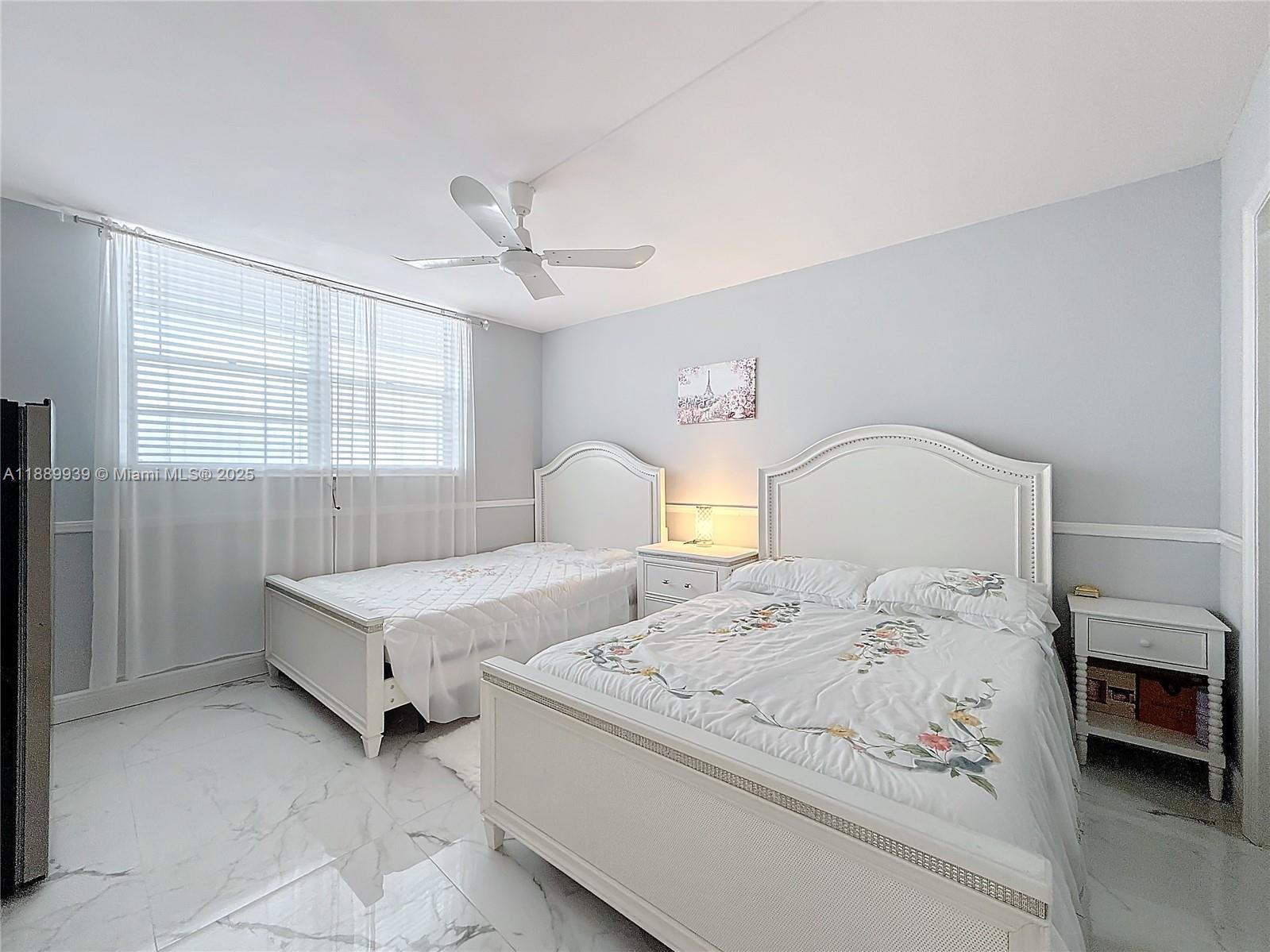 GARDEN-AIRE VILLAGE - Residential