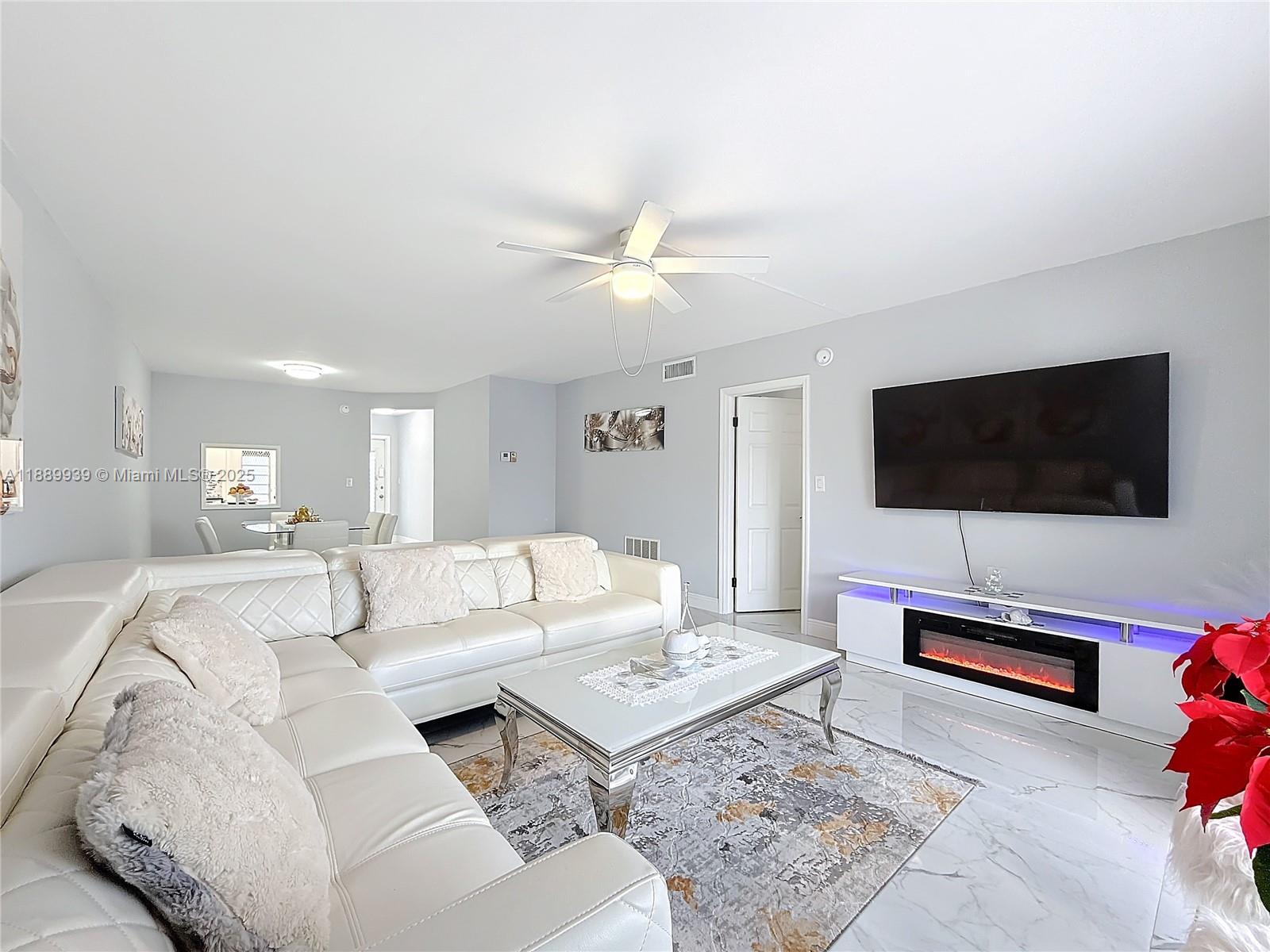 GARDEN-AIRE VILLAGE - Residential