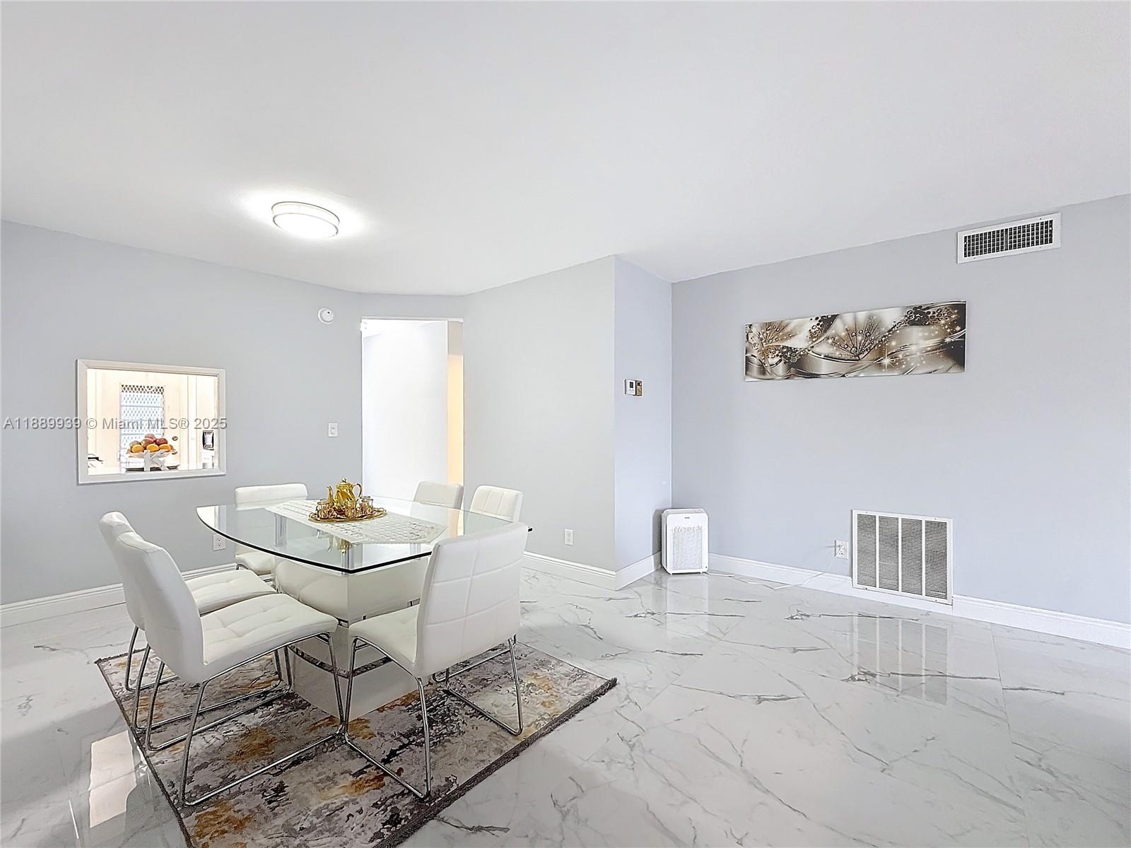 GARDEN-AIRE VILLAGE - Residential