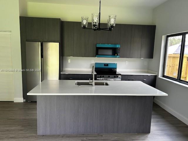 307 NW 28th Ave