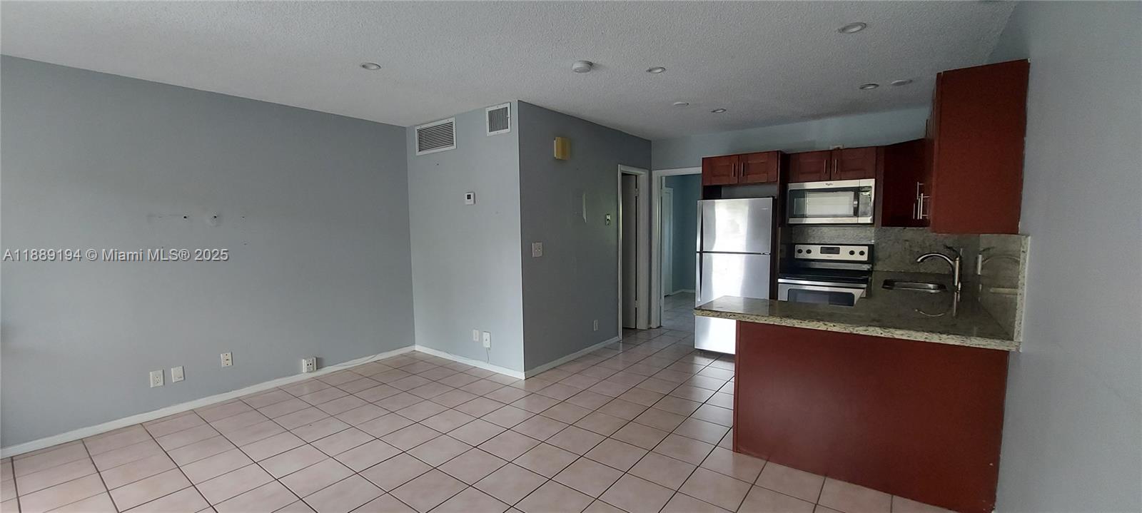 VILLA MAR CONDO - Residential Lease