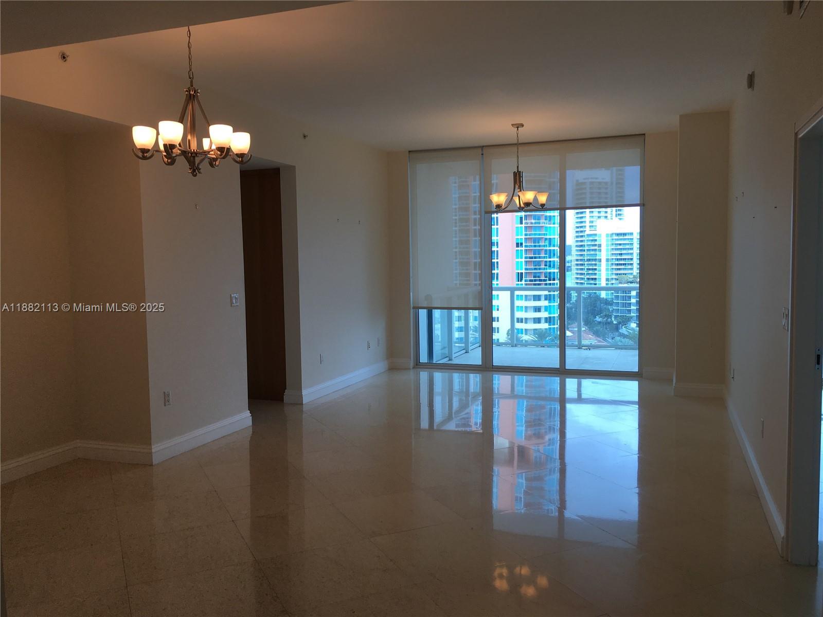 CONTINUUM ON SOUTH BEACH - Residential Lease