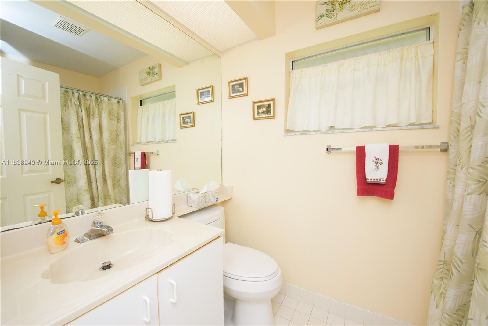 KEYS-GATE NO 1 - Residential