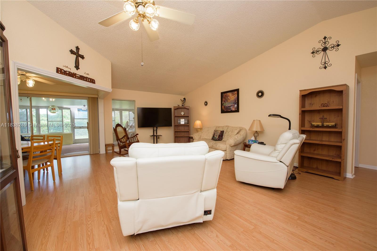 KEYS-GATE NO 1 - Residential