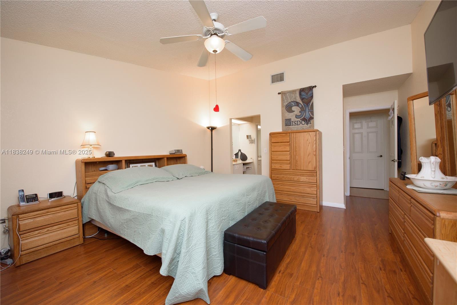 KEYS-GATE NO 1 - Residential