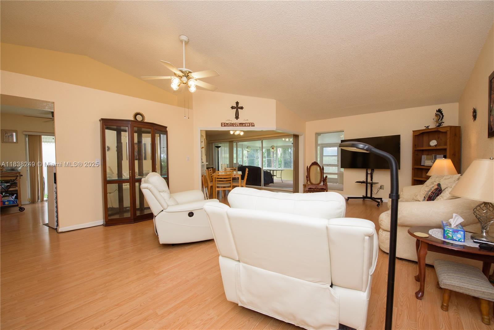 KEYS-GATE NO 1 - Residential