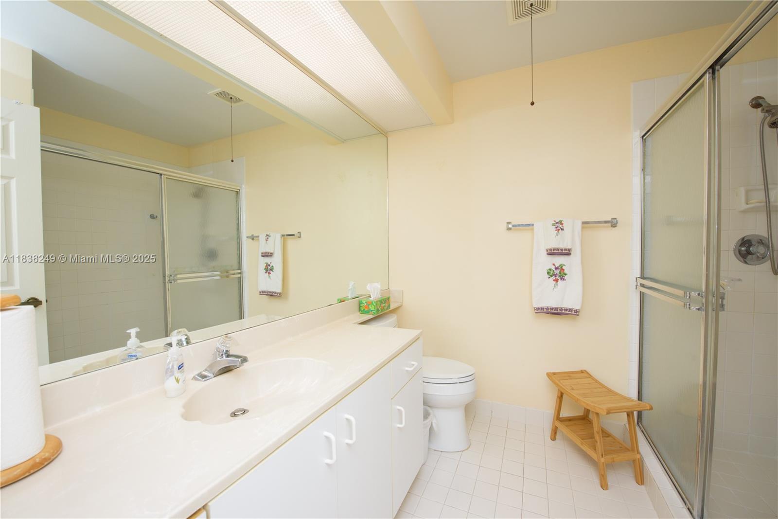 KEYS-GATE NO 1 - Residential