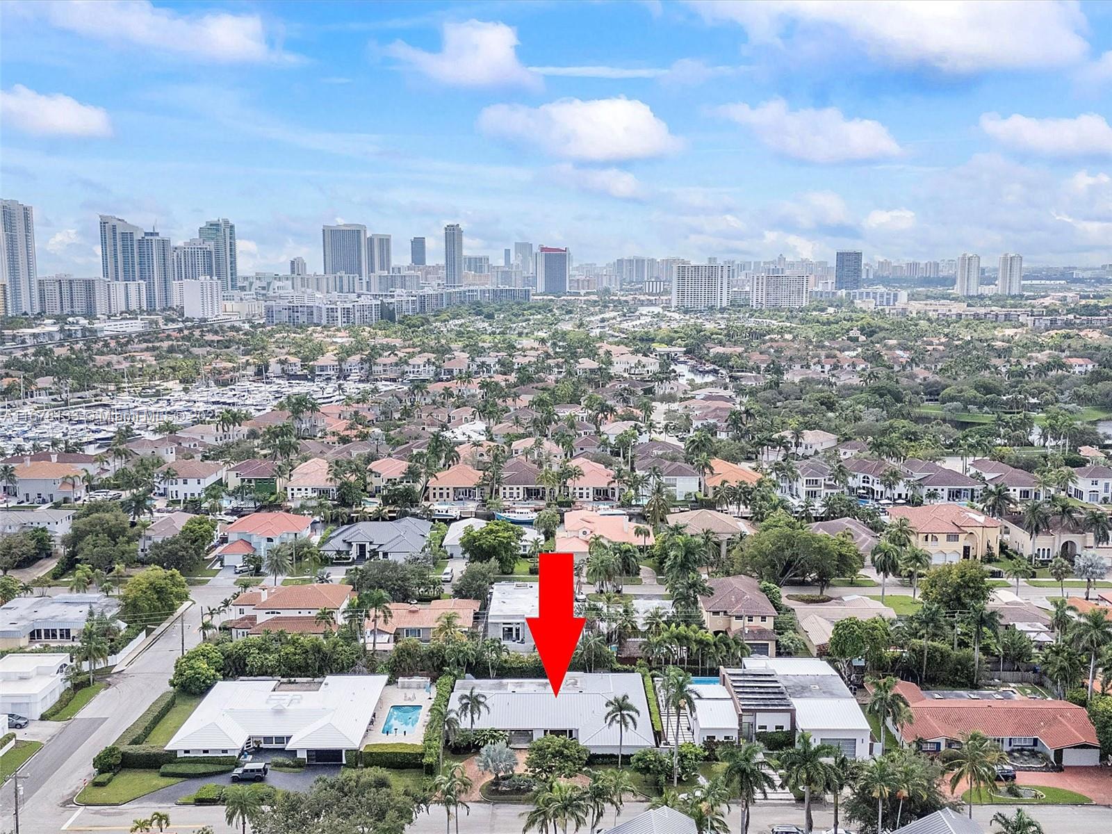 HOLLYWOOD LAKES SECTION - Residential