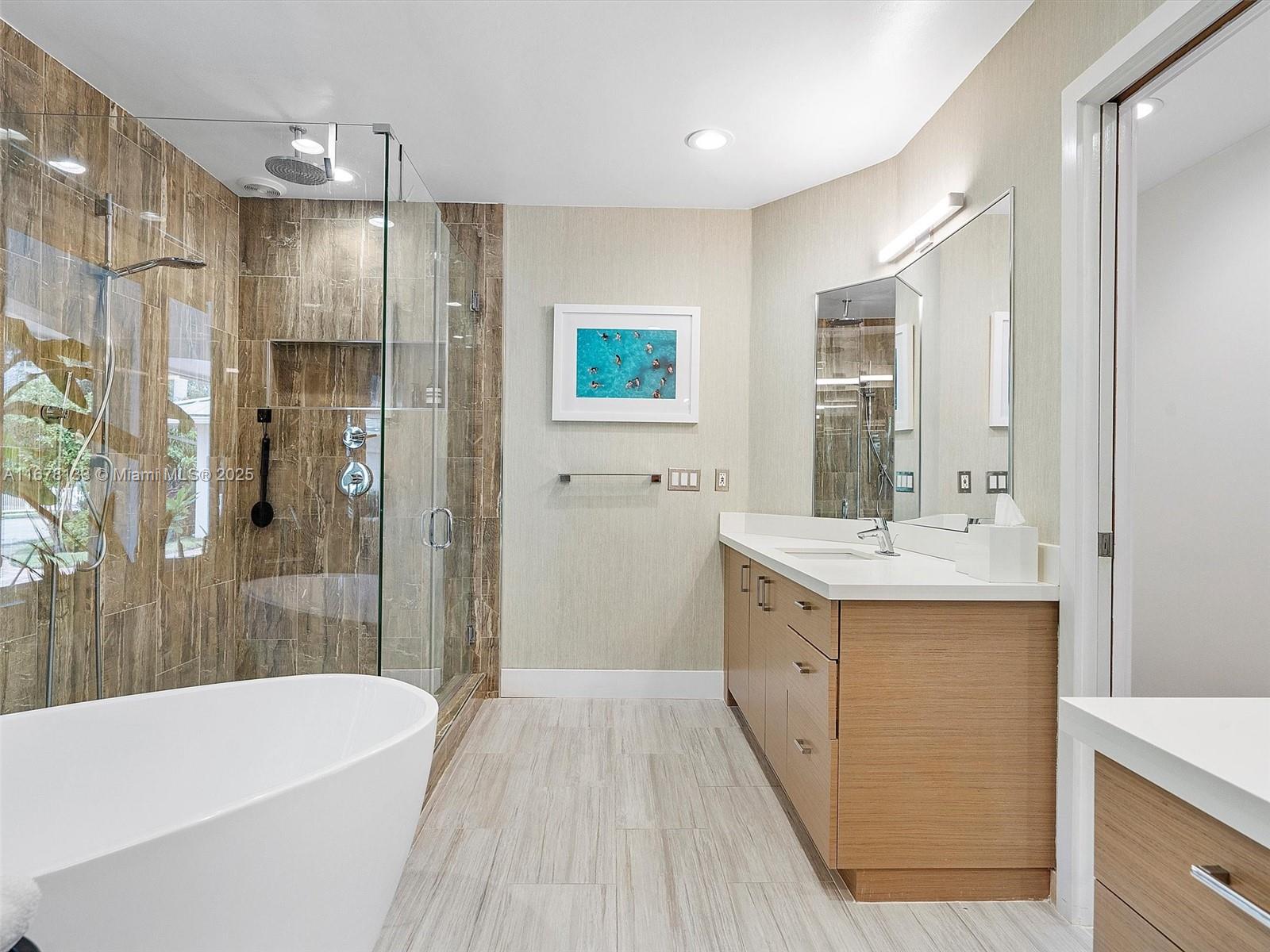 HOLLYWOOD LAKES SECTION - Residential