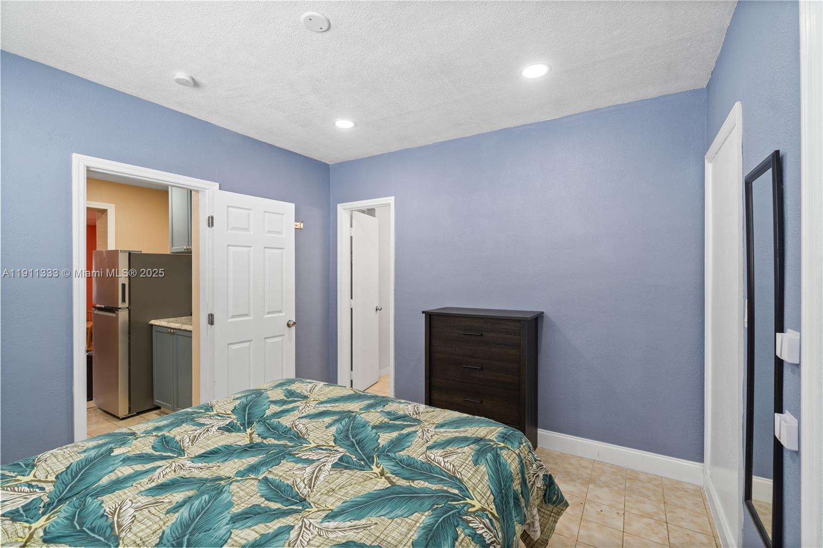 PALM SPRINGS SEC 4 - 5TH - Residential Lease