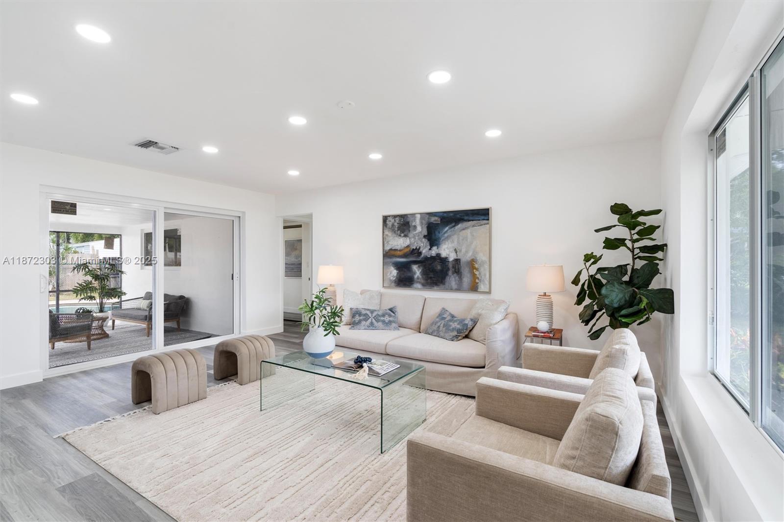 EDGEFIELD 1ST SEC - Residential