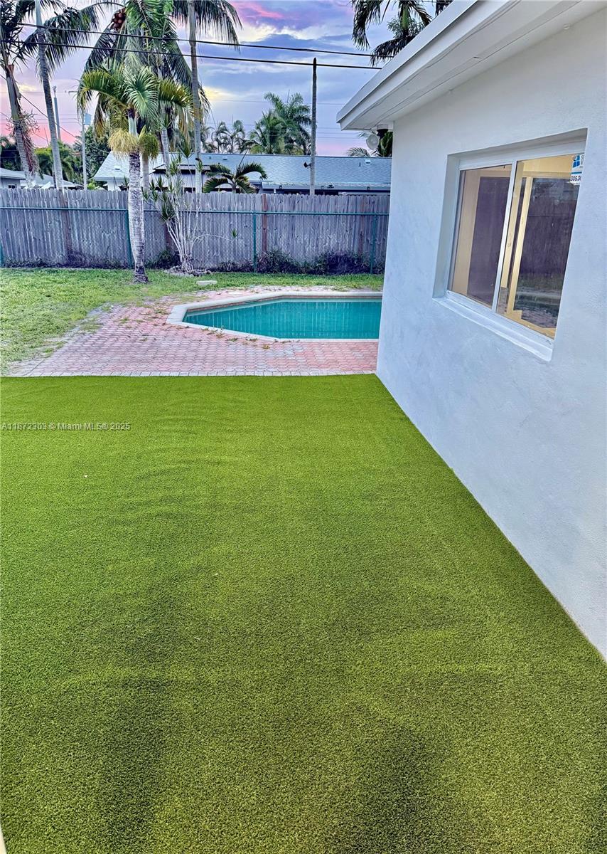 EDGEFIELD 1ST SEC - Residential