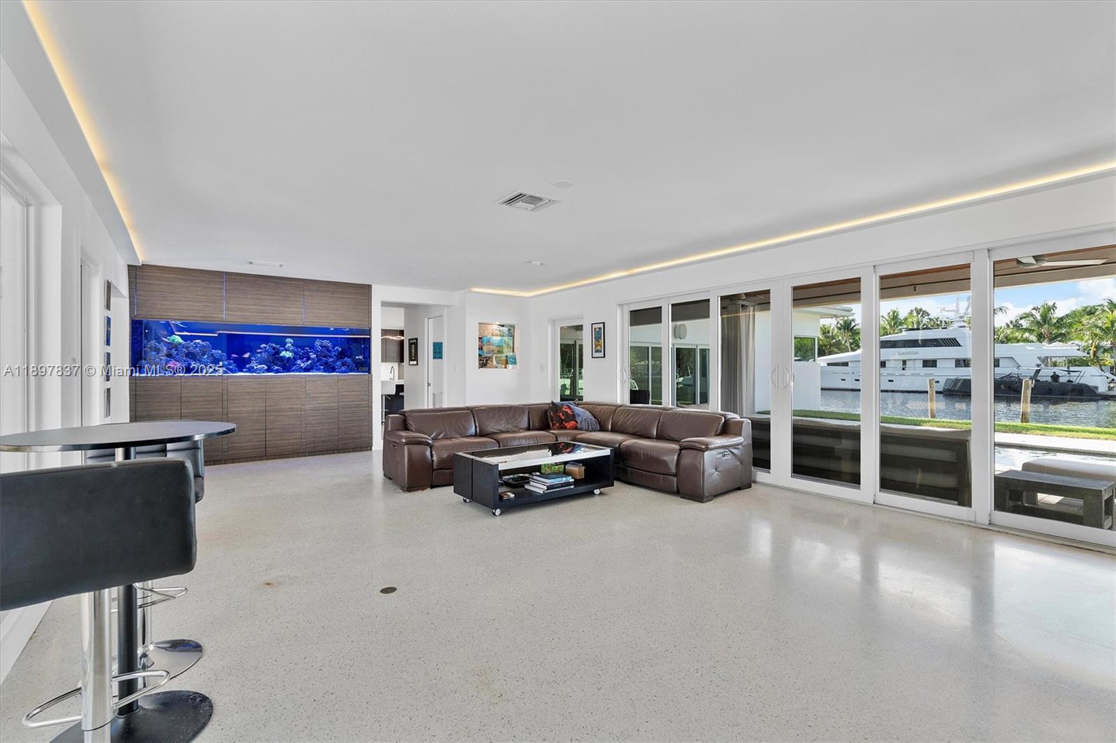 View photos, virtual tours, details... 1321 Tangelo Isle