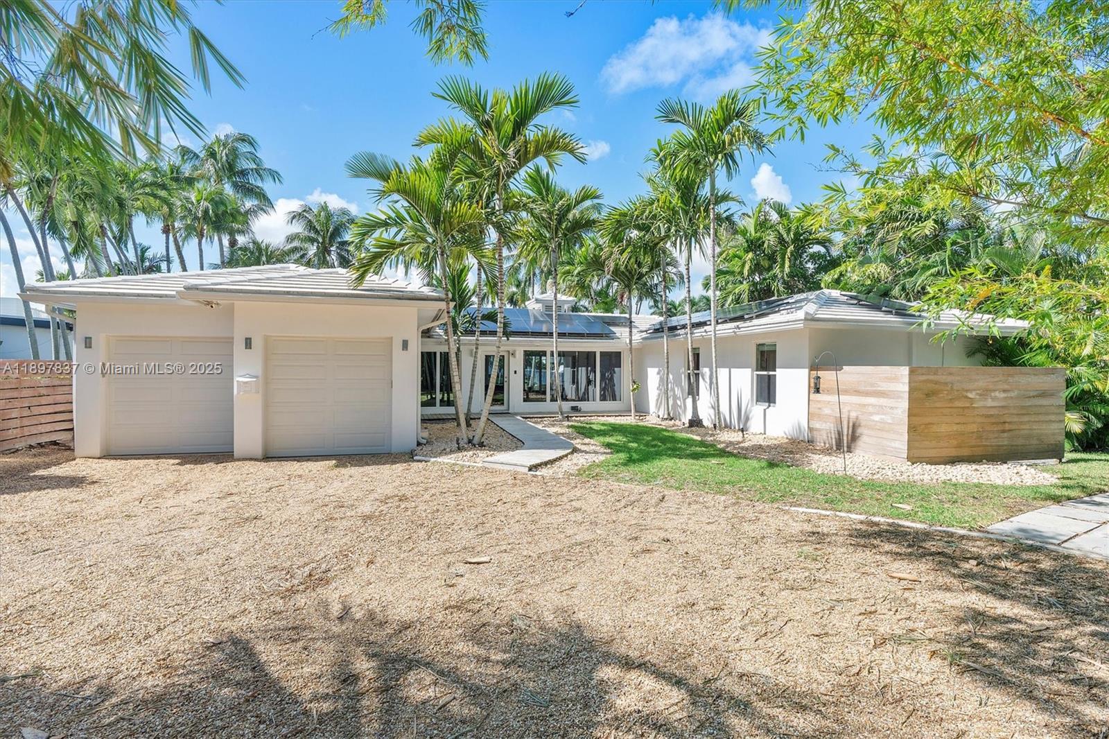 View photos, virtual tours, details... 1321 Tangelo Isle