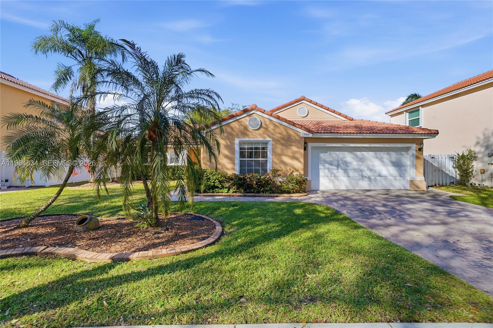 12801 SW 20th St, Miramar, FL, 33027/$689,000 3 12801 SW 20th St