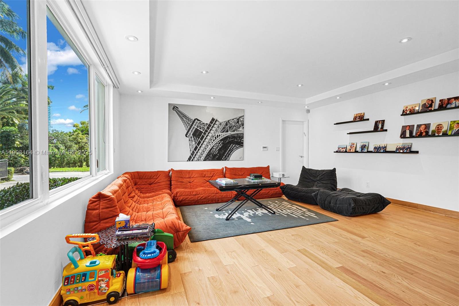 BAL HARBOUR RESIDENTIAL S - Residential