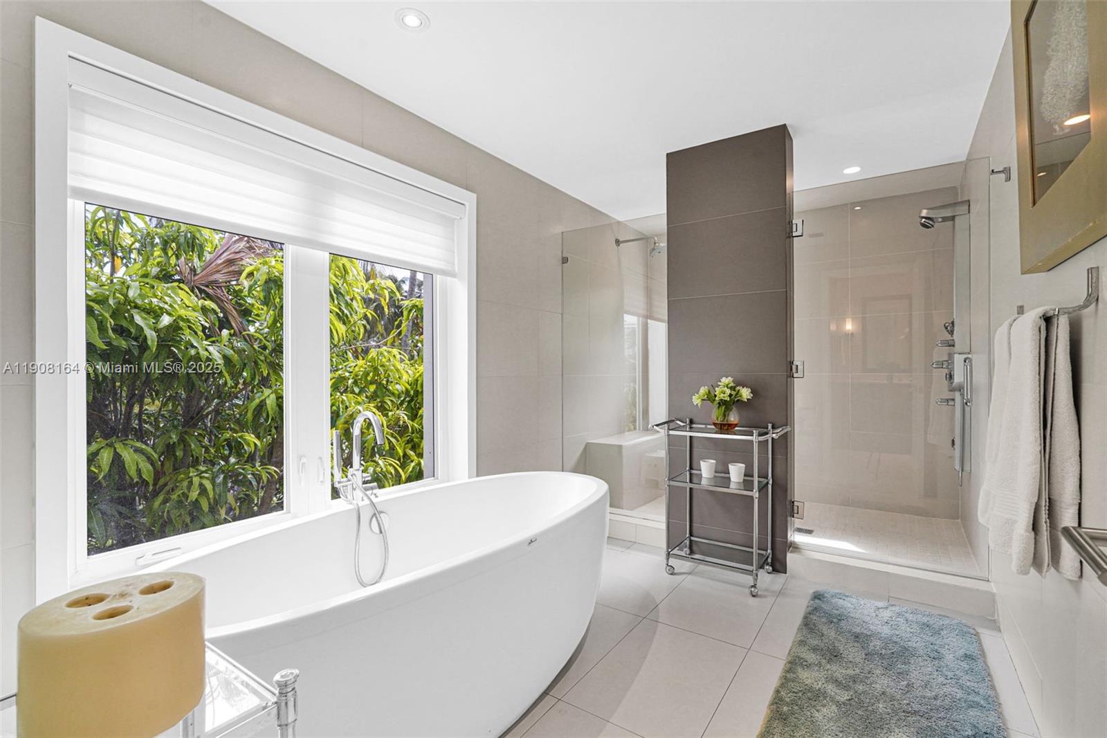 BAL HARBOUR RESIDENTIAL S - Residential