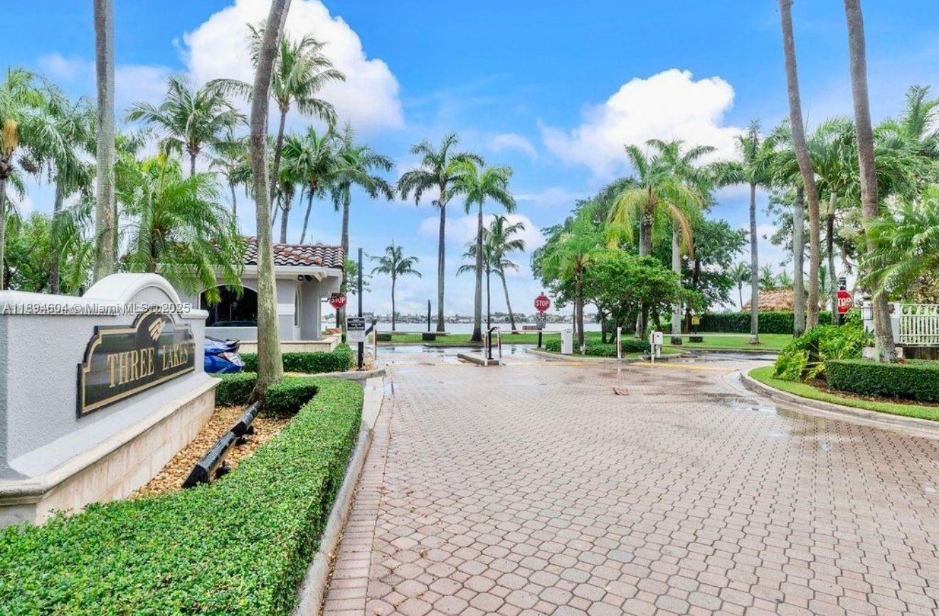 SILVER LAKES NORTH - Residential Lease