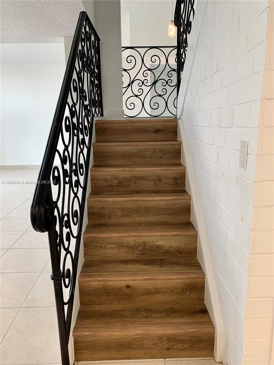 SILVER LAKES NORTH - Residential Lease