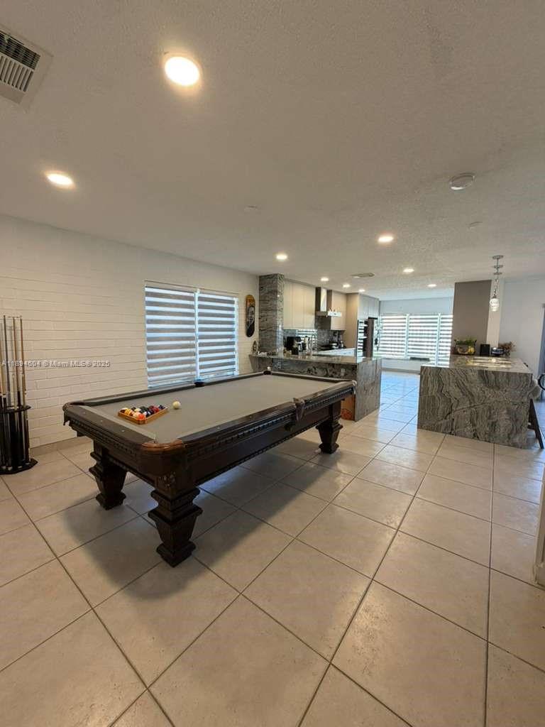 SILVER LAKES NORTH - Residential Lease