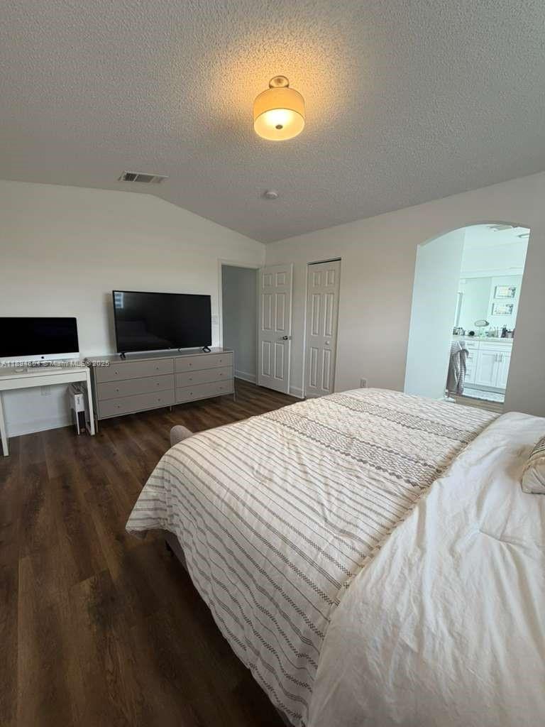 SILVER LAKES NORTH - Residential Lease
