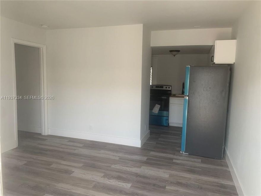 Remodeled 1 bedroom with private yard and water included. 

Easy application process and only 2 months to move in for well qualified customers.