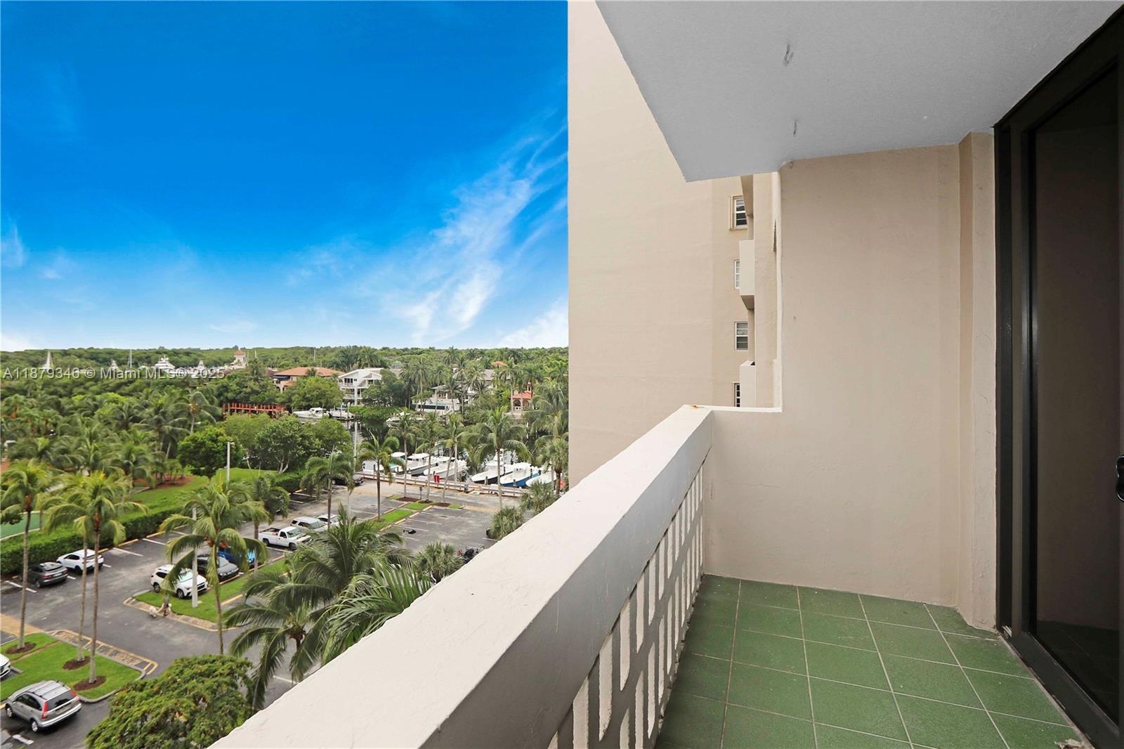 GABLES WATERWAY TOWERS CO - Residential