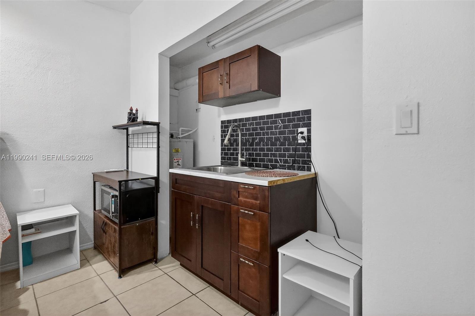 KINGS HIGHWAY HOMESITES 1 - Residential