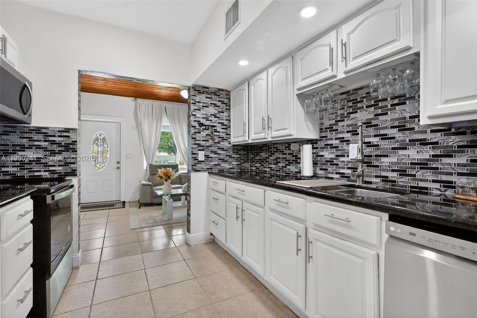 KINGS HIGHWAY HOMESITES 1 - Residential