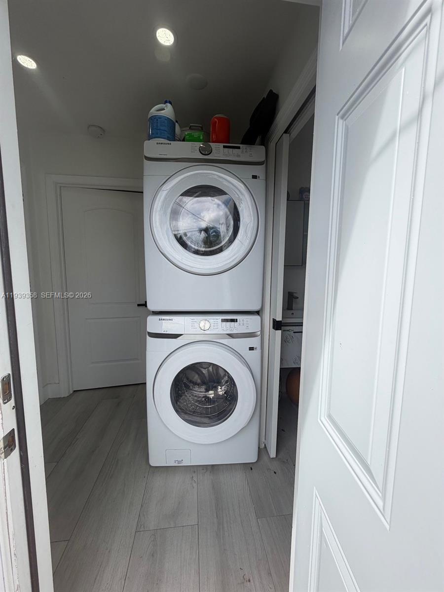 FAIRMONT - Residential