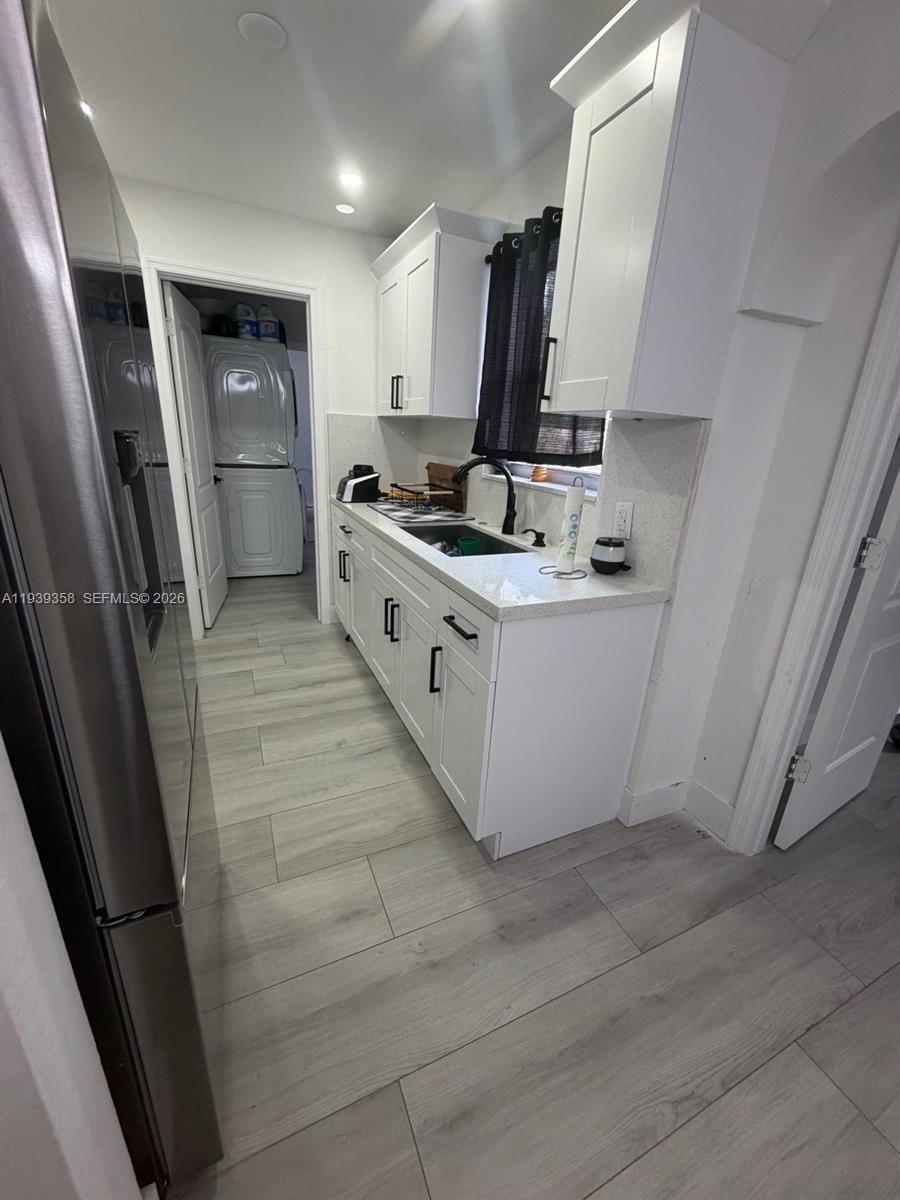 FAIRMONT - Residential