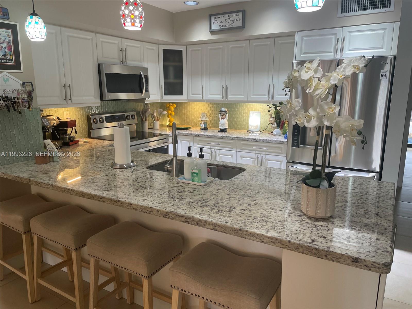 MIAMI LAKES WINDMILL GATE - Residential