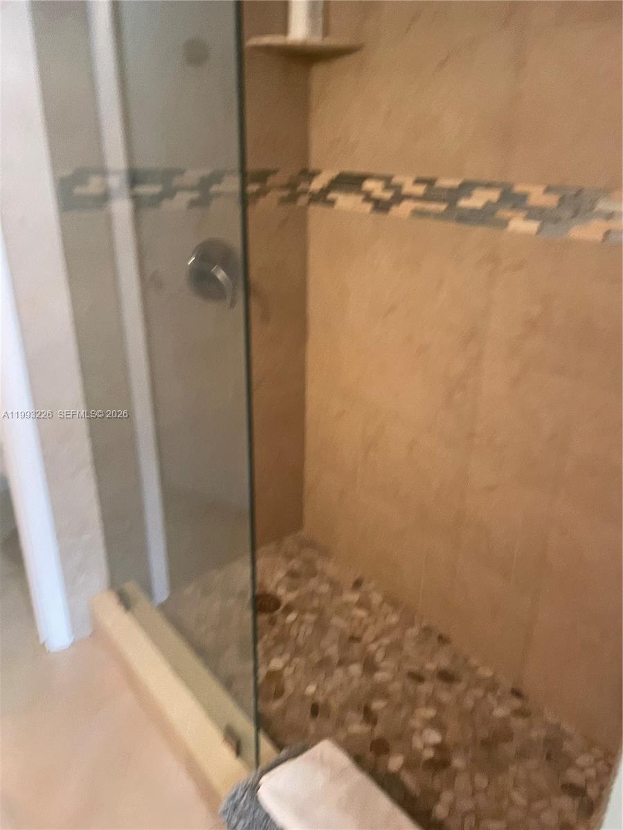 MIAMI LAKES WINDMILL GATE - Residential