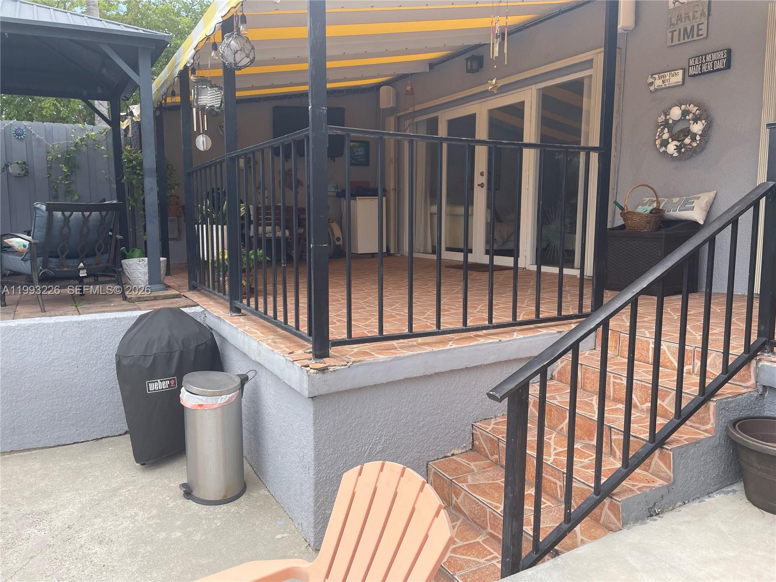 MIAMI LAKES WINDMILL GATE - Residential