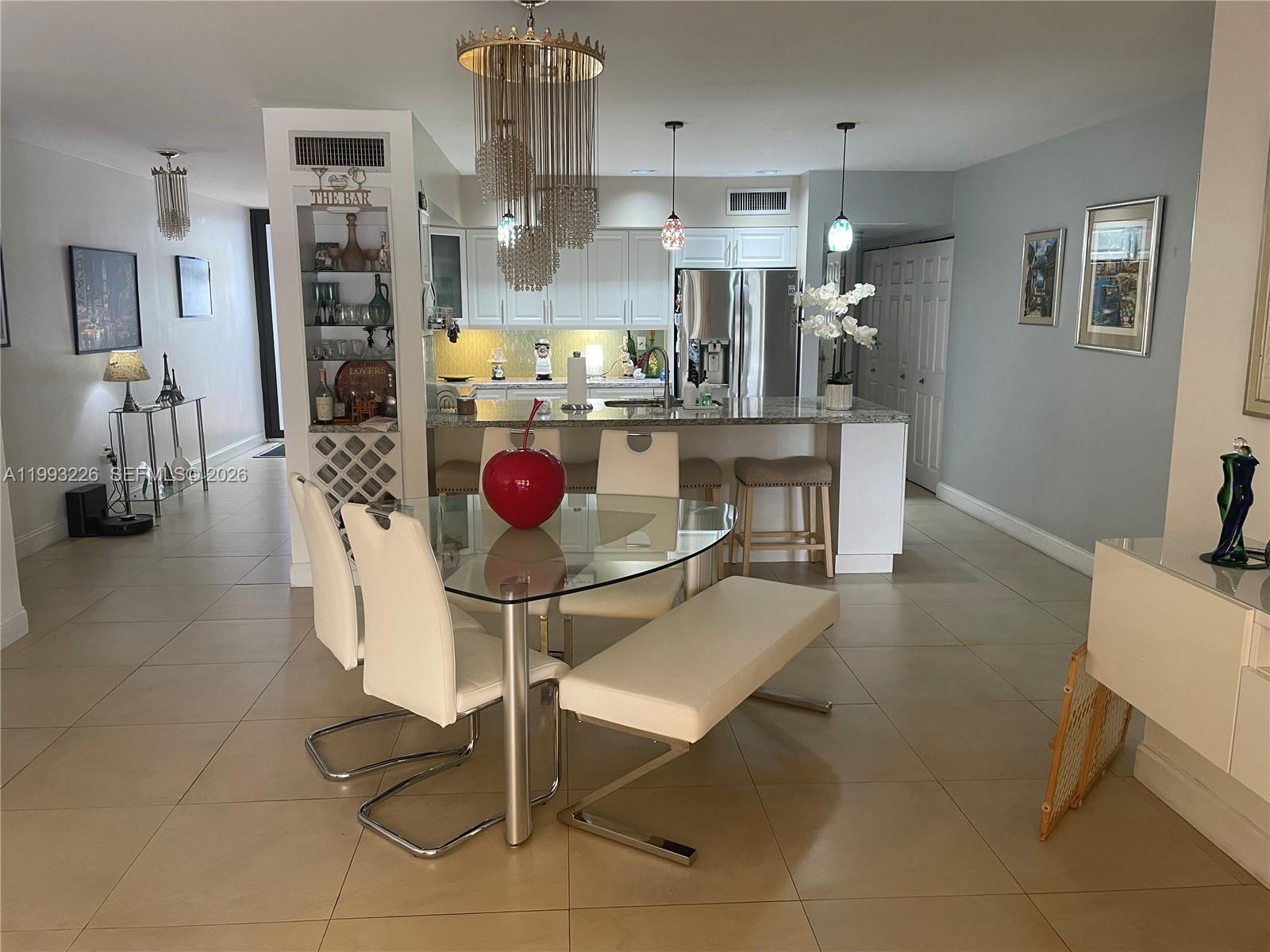 MIAMI LAKES WINDMILL GATE - Residential