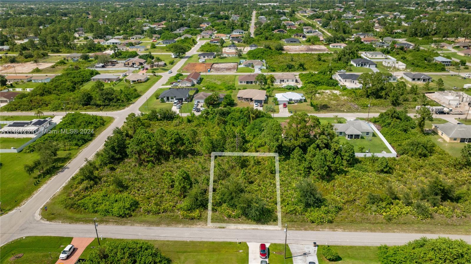 Lehigh Acres - Land