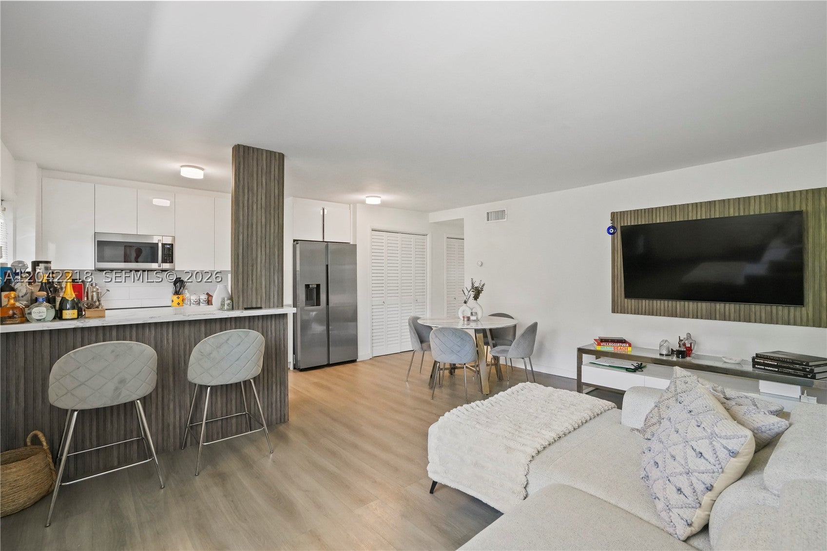 1614 West Ave 203, Miami Beach FL 33139