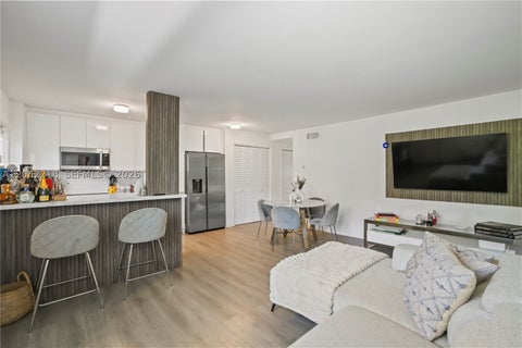 Tiny photo for 1614 West Ave #203, Miami Beach, FL 33139 (MLS # A12042218)