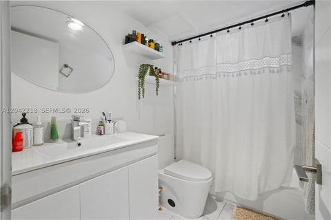 Tiny photo for 1614 West Ave #203, Miami Beach, FL 33139 (MLS # A12042218)
