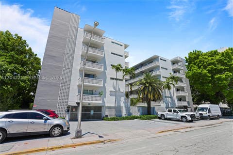 Tiny photo for 1614 West Ave #203, Miami Beach, FL 33139 (MLS # A12042218)