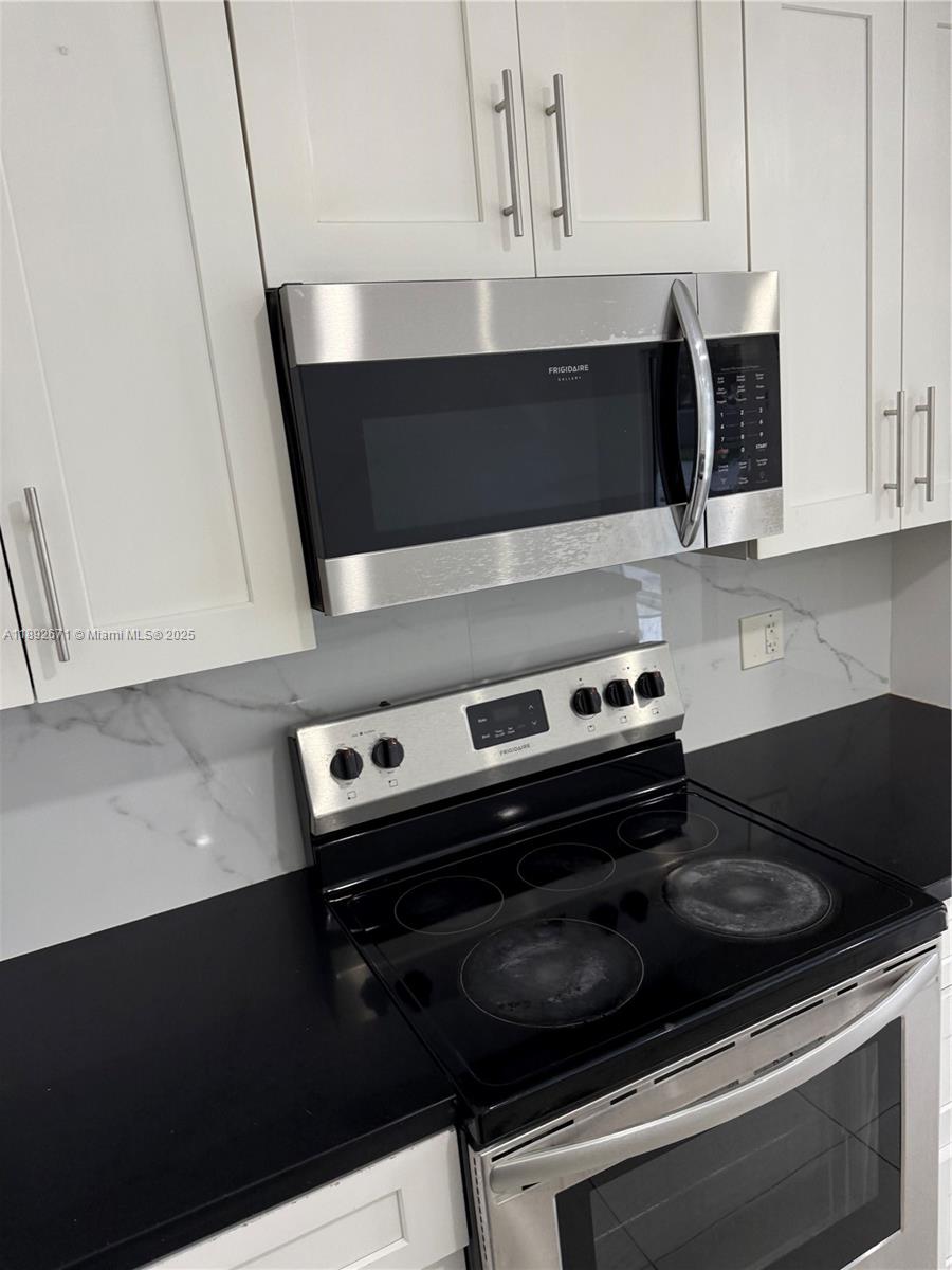PARADISE GARDENS - Residential Lease