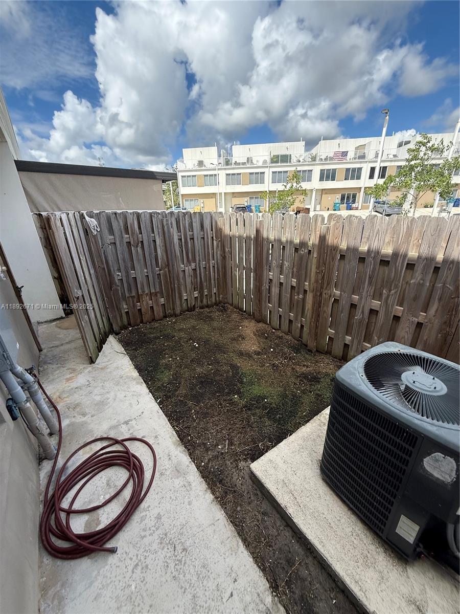 PARADISE GARDENS - Residential Lease
