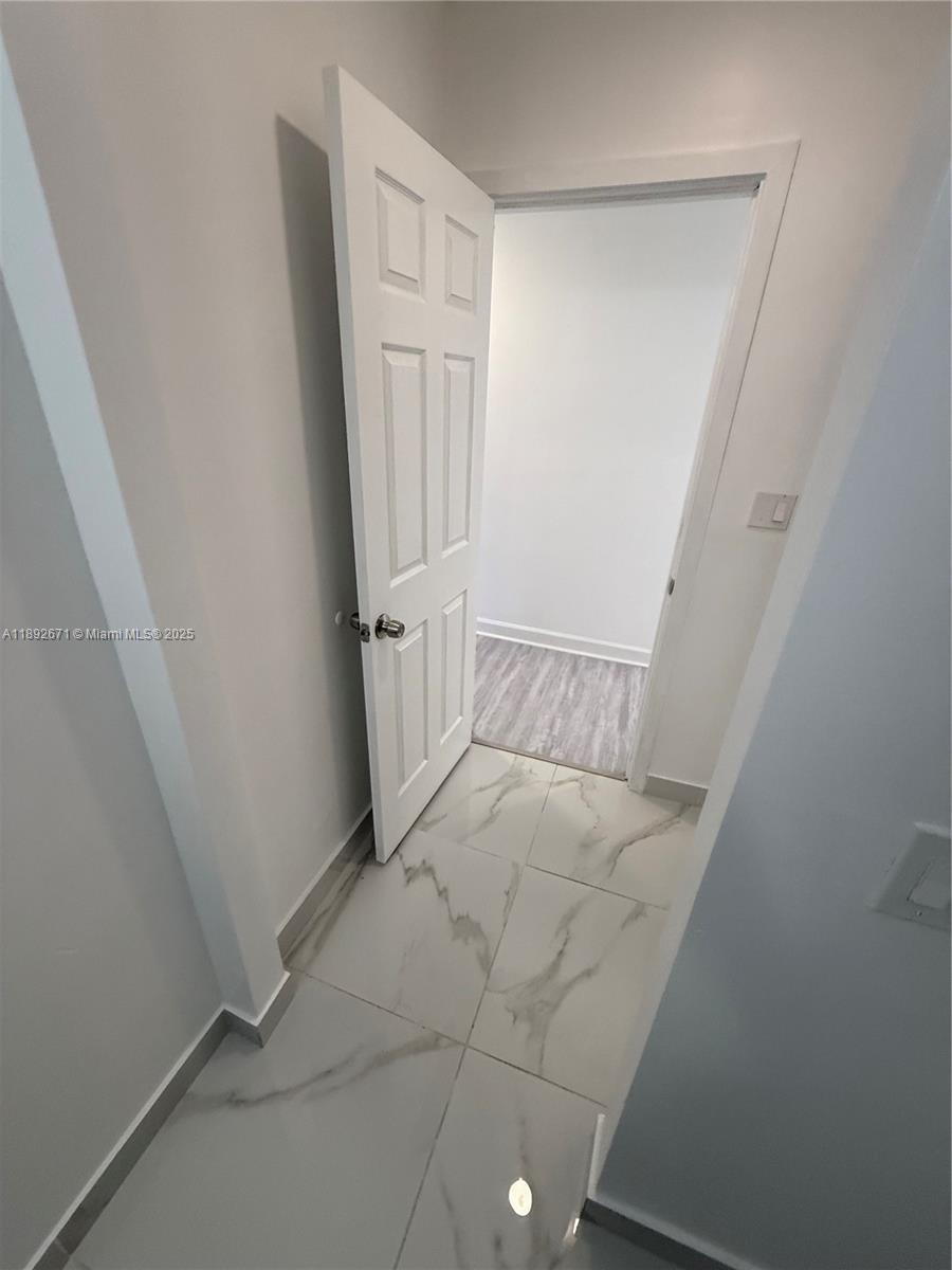 PARADISE GARDENS - Residential Lease