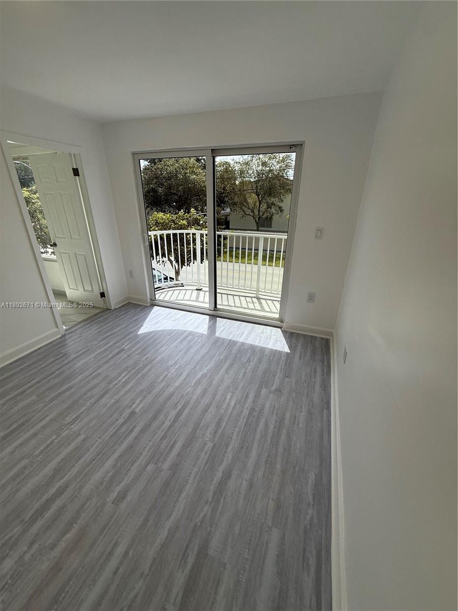 PARADISE GARDENS - Residential Lease