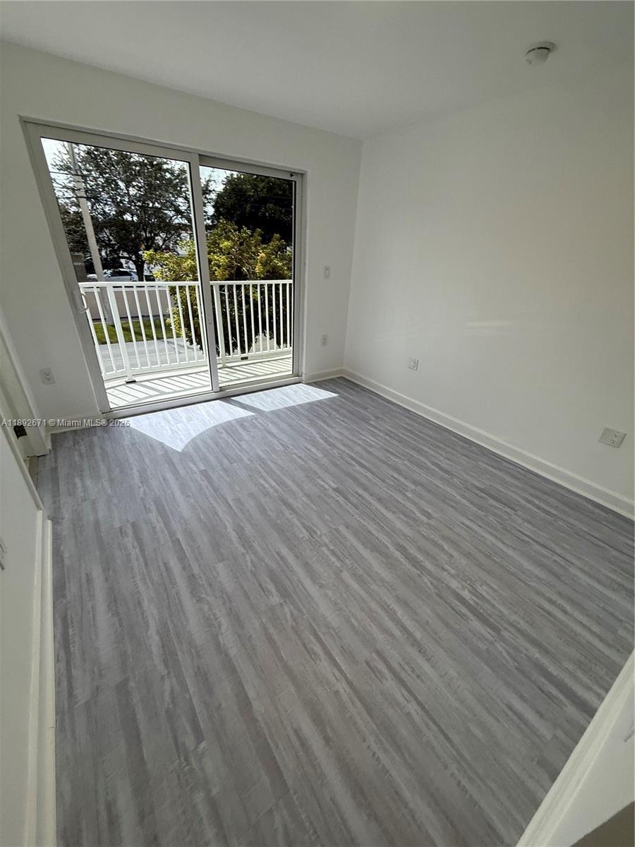 PARADISE GARDENS - Residential Lease