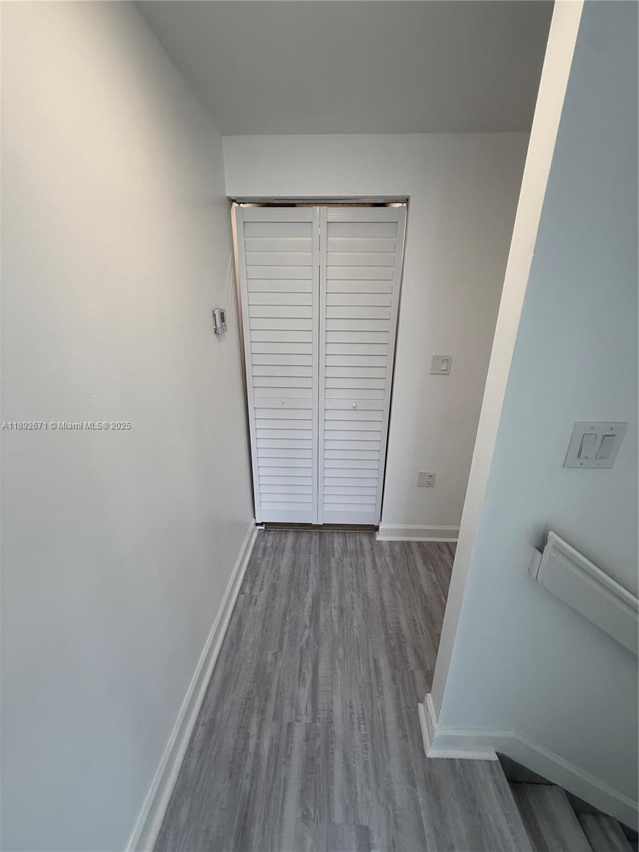PARADISE GARDENS - Residential Lease