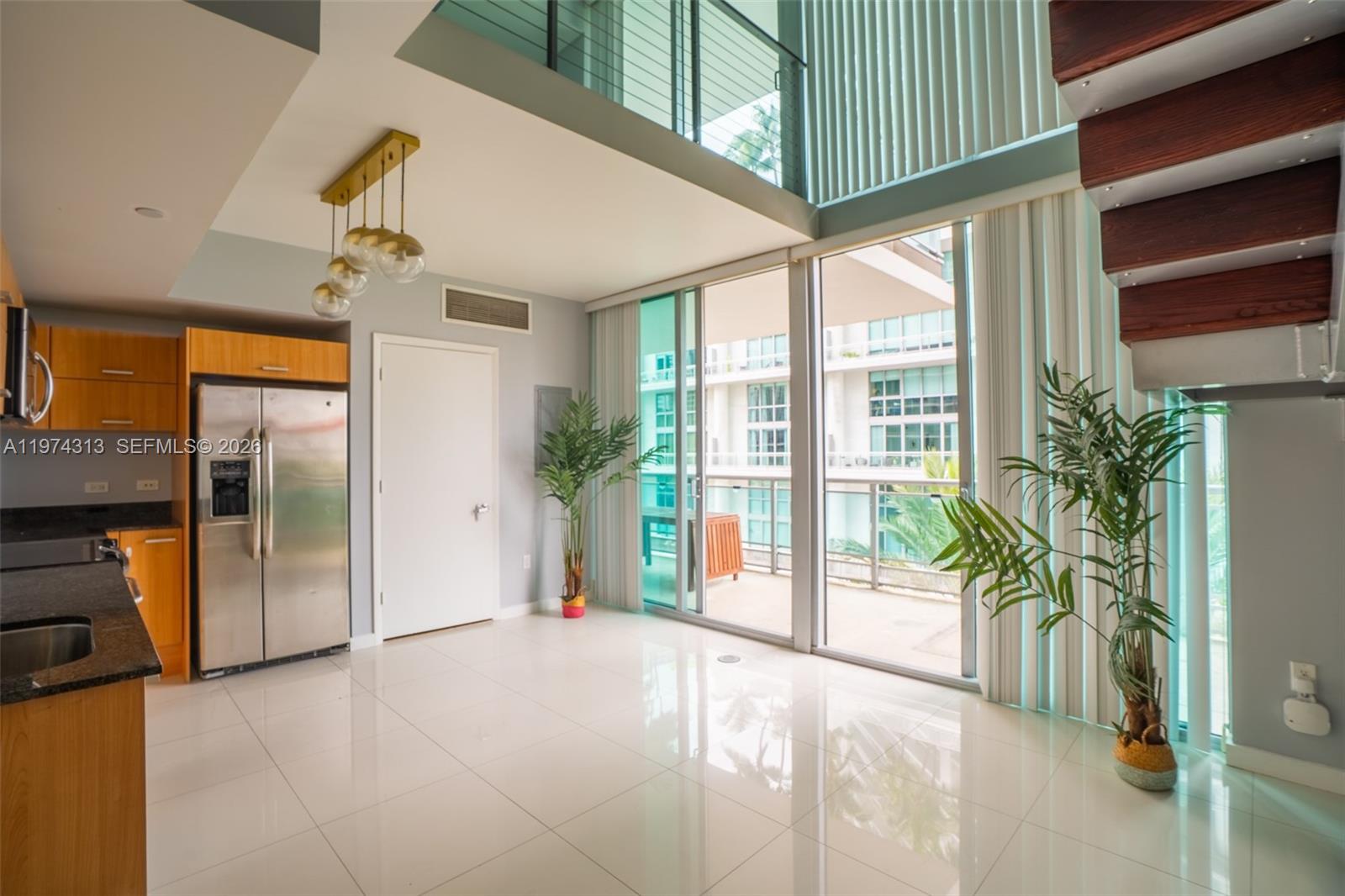 WIND CONDO - Residential