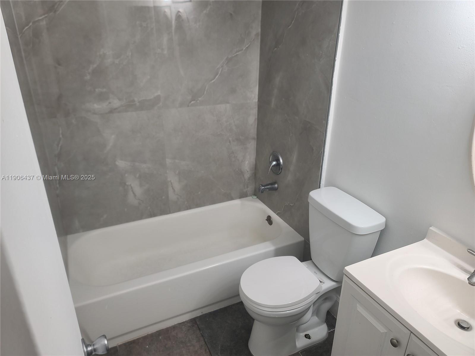 VILLA BELLINI CONDO - Residential